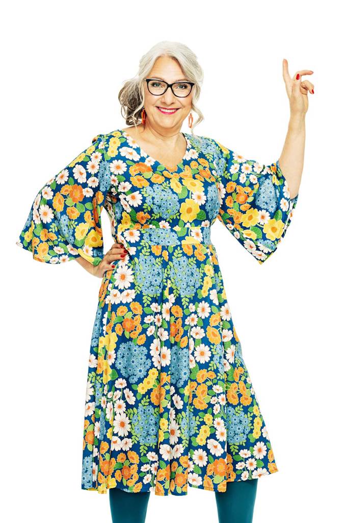 Gullan dress Blomklasar