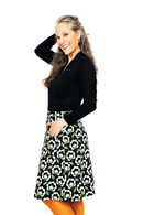 Sonja skirt Retroblom svart