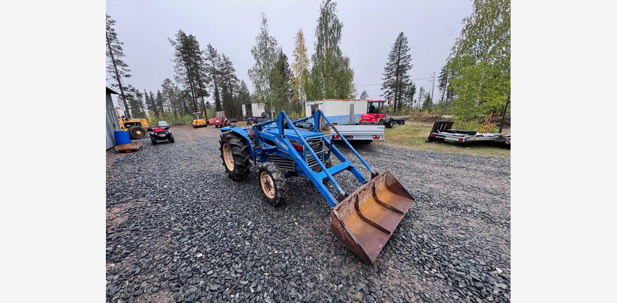 ISEKI TL3200 4x4