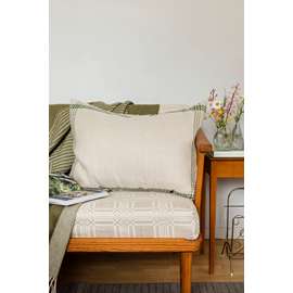 Cushion, Daladräll