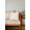 Cushion, Daladräll