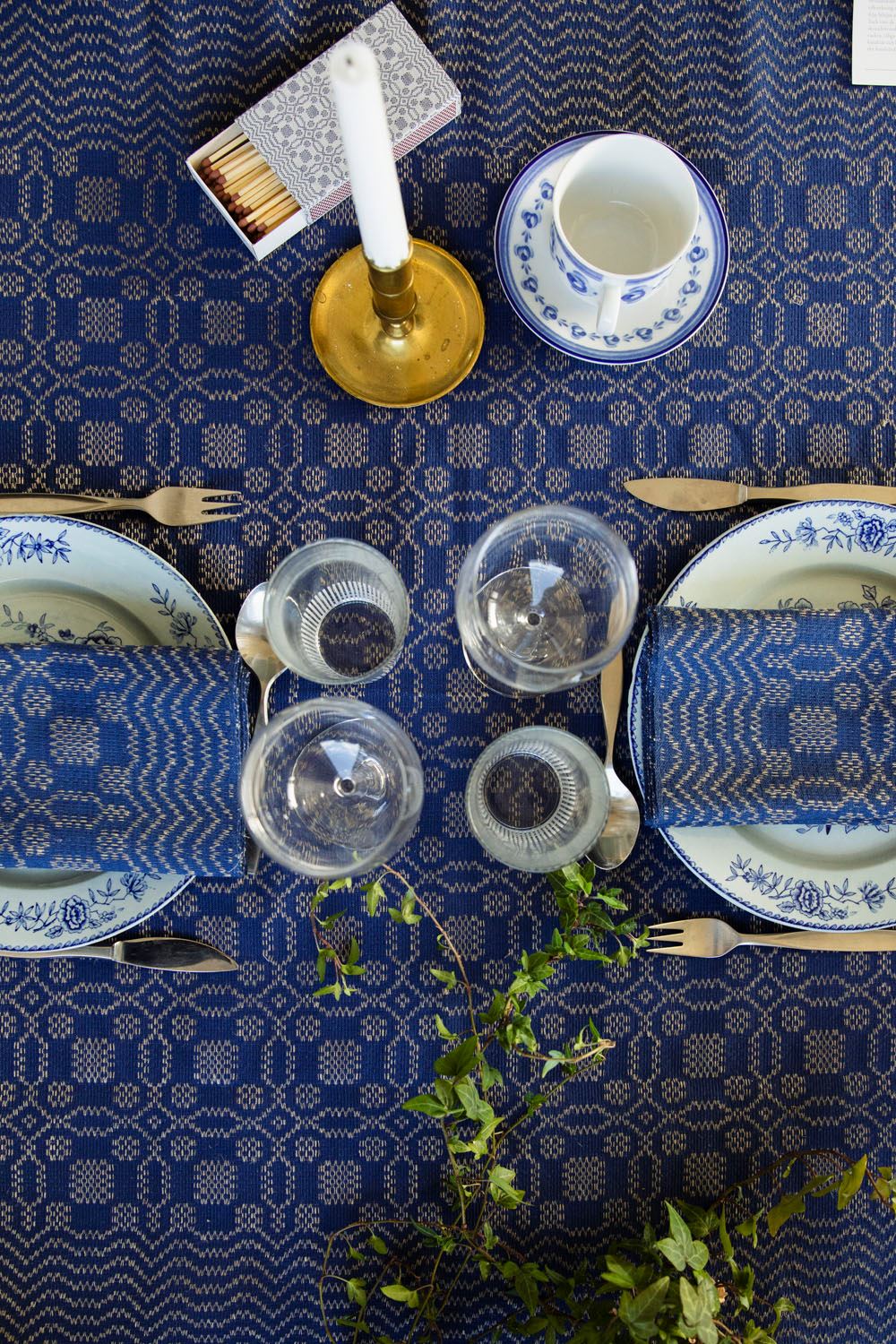 Table Cloth, Tällbergskrus, blue full & red full