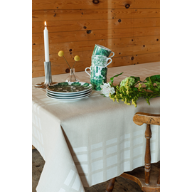 Table Cloth, Isrutan