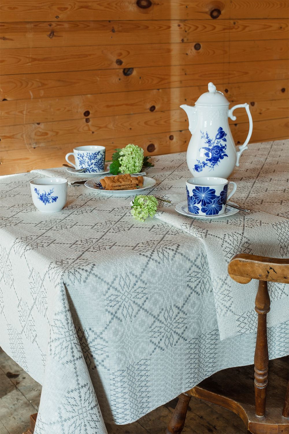 Table Cloth, Linkrus