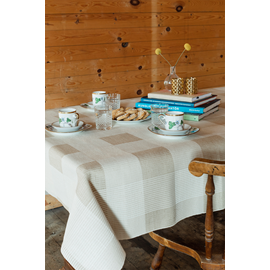 Table Cloth, Linnerutan