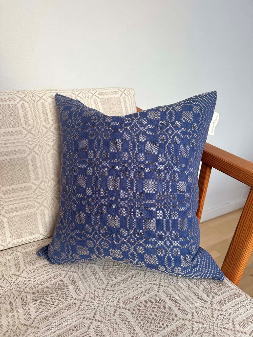 Tällbergskrus Cushion cover, Full Blue