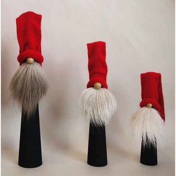LONG SANTA REINDEERSK.BLACK WITH RED HAT