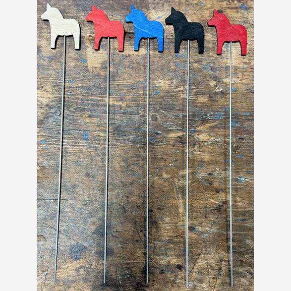 FLOWER STICK WOOD/STEEL 28CM HORSE