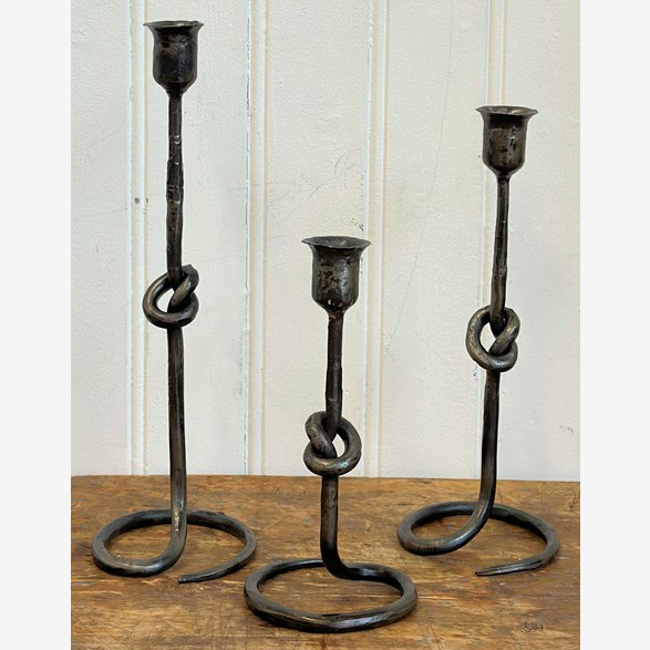 HANDWR.CANDLEHOLDER KNOT