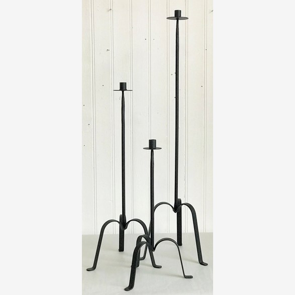 FLOOR CANDLEHOLDER 3-FOOT BLACK
