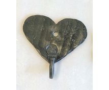 HANDSM.VÄGGKROK HJÄRTA  8CM