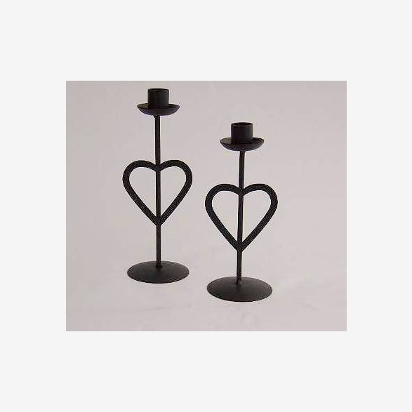 HEARTCANDLEHOLDER