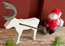 TOMTE MED REN OCH SLÄDE