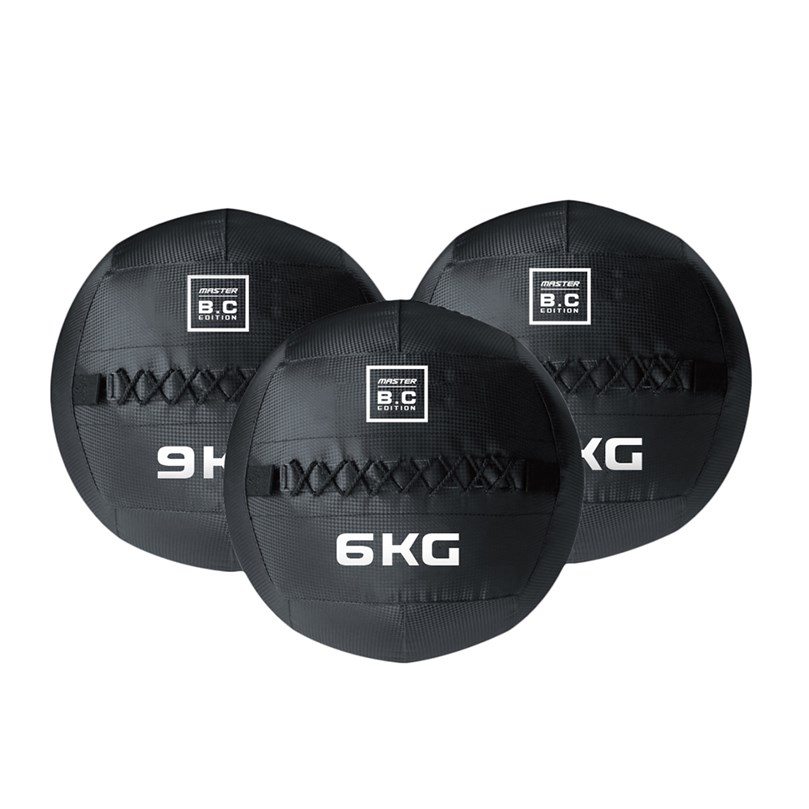 B.C WALLBALL SVART