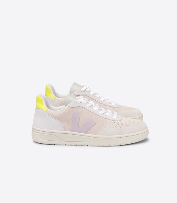 VEJA W V-10 Suede