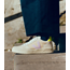 VEJA W V-10 Suede