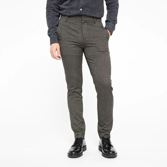 PLAIN Josh 314 Modest Brown Herringbone