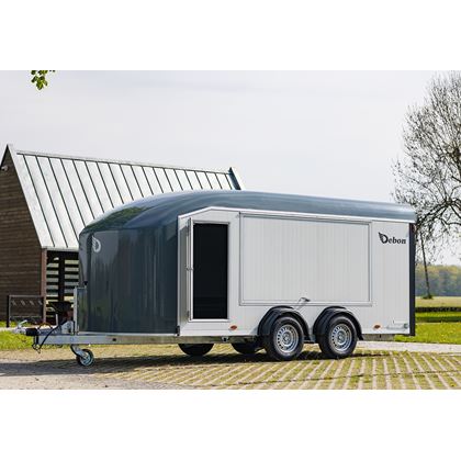 Debon Roadster C900 - grå aluminiumväggar, Skåpsläp