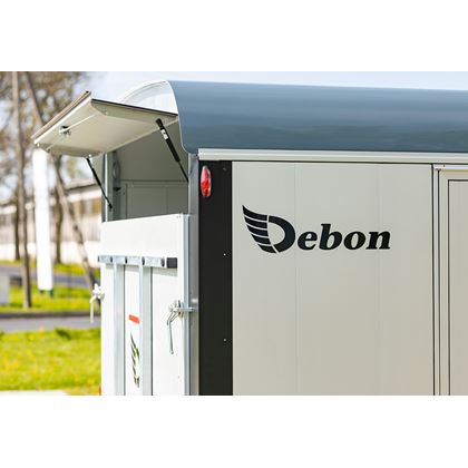 Debon Roadster C900 - grå aluminiumväggar, Skåpsläp