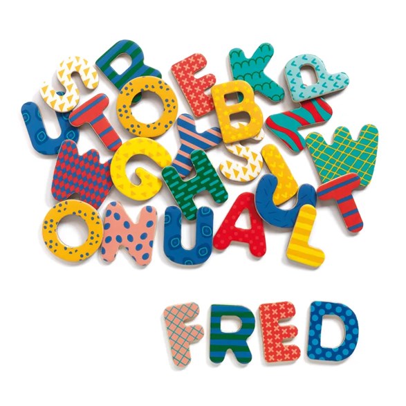 Djeco 38 fancy letters