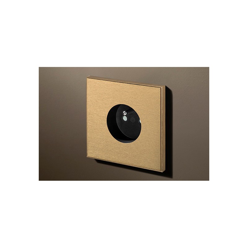Lithoss Void 1V Socket Round Black - Brushed Brass