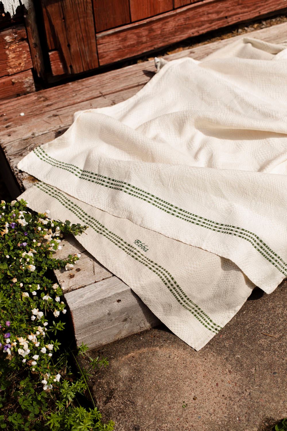 Bath towel, Daladräll