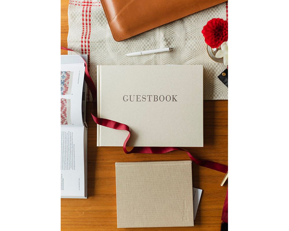 Guestbook, Ivory