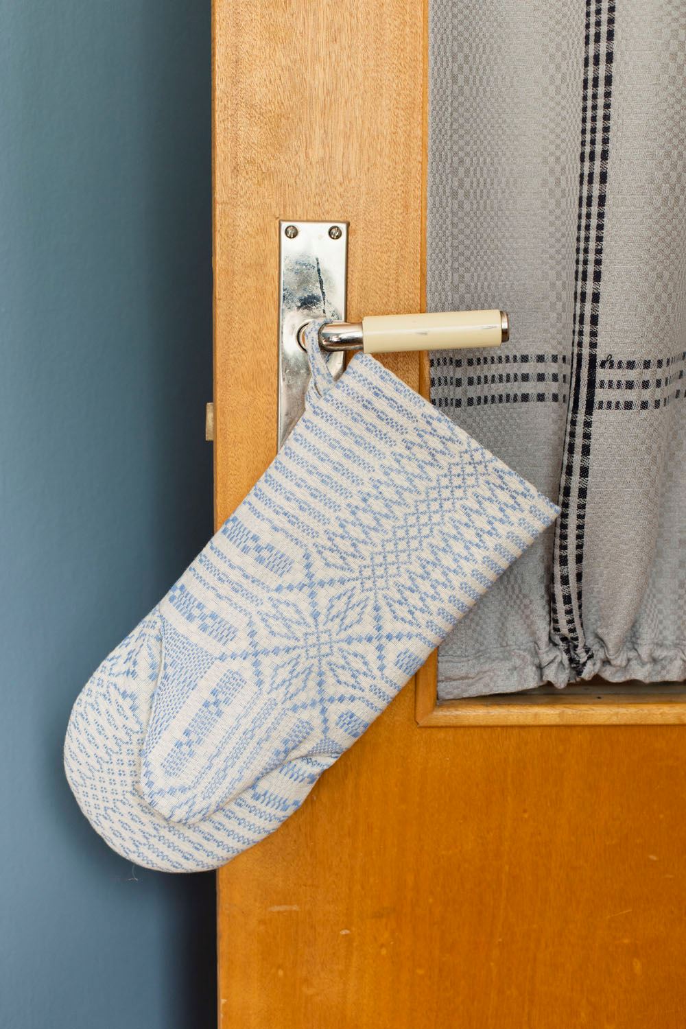 Oven Glove, Norrlandskrus, light blue