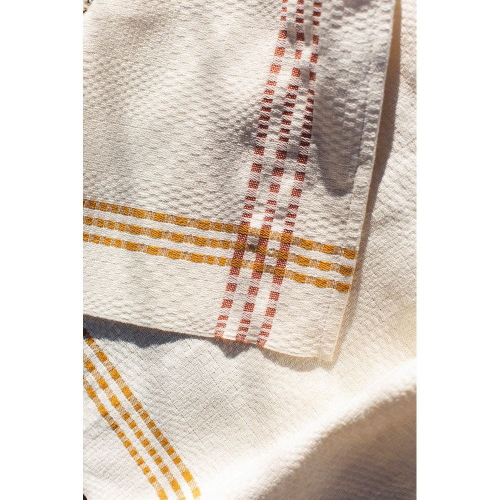 Insjöns Väveri x Emma Olbers, Towel in Ochre/Pink