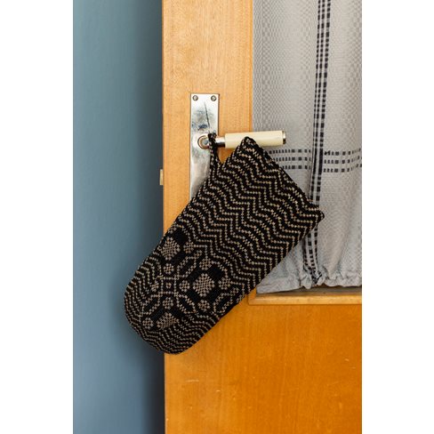 Oven Glove, Tällbergskrus, black-unbleached