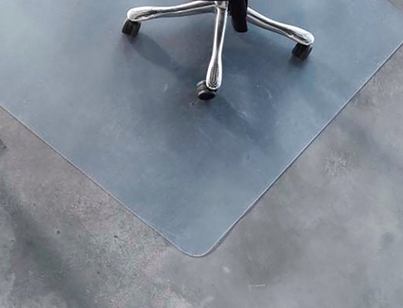 Golvskydd standard 100×120 cm transparent för hårda och mjuka golv