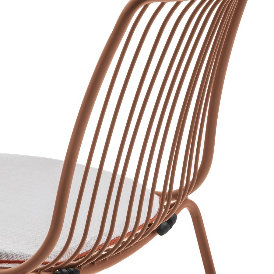 Stol Nolita 3650, sh.46,5 cm, stapelbar, brun