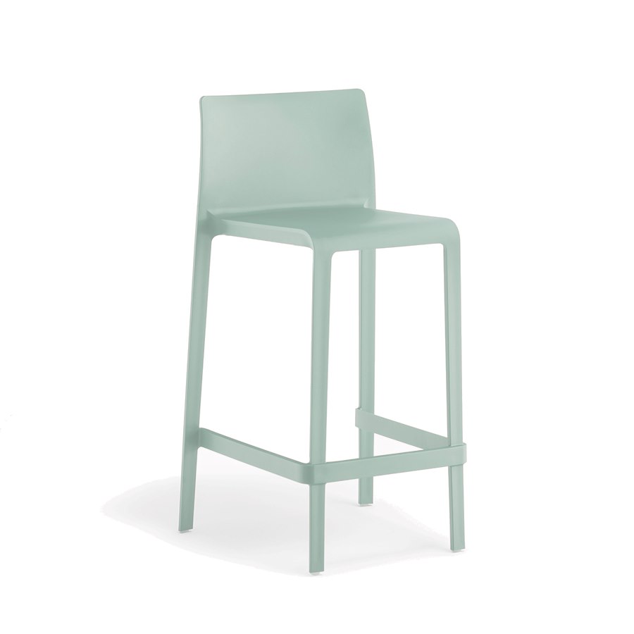 Barstol Volt 677, sh.66 cm, stapelbar, grön