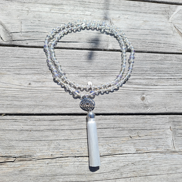 Happy. Angel Aura Mala