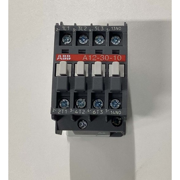 Kontaktor 230V - 27A
