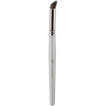 Angled Eye Contour