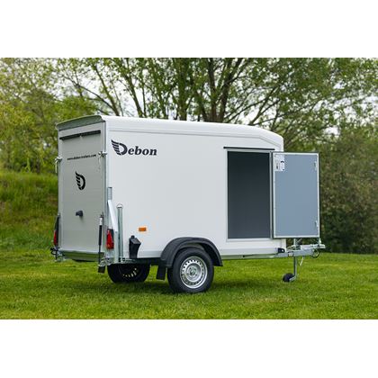 Debon C255 - vita plywoodväggar, Skåpsläp