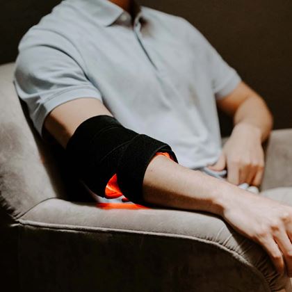 Swedish Posture InfraEaz bälte med infrafröd terapi och rödljulsbehandling