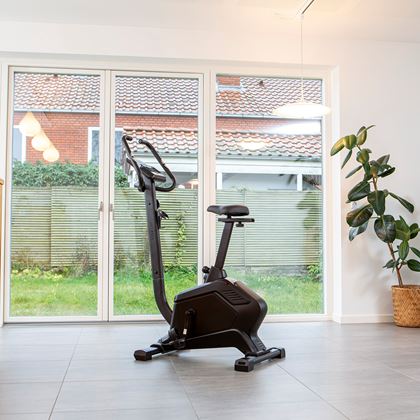 Titan LIFE Nero B200 Bike, Motionscykel