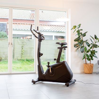 Titan LIFE Nero B400 Bike, Motionscykel