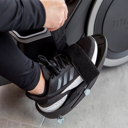 Titan LIFE Nero R200 Rower, Romaskin