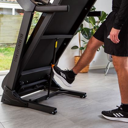 Titan LIFE Nero T80 Treadmill, Löpband