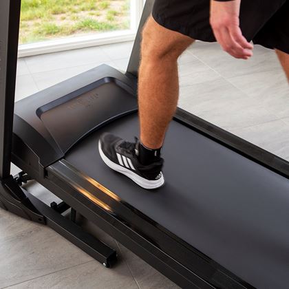 Titan LIFE Nero T80 Treadmill, Löpband