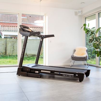 Titan LIFE Nero T73 Treadmill, Tredemøller