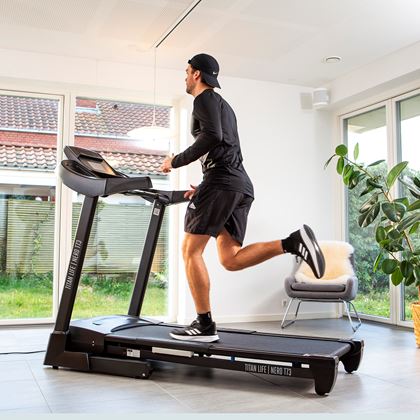 Titan LIFE Nero T73 Treadmill, Tredemøller