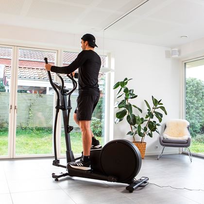 Titan LIFE Nero C400, Crosstrainer