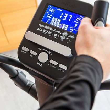 Titan LIFE Nero C400, Crosstrainer