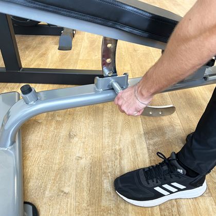 Titan LIFE Treningsbenk PRO – Justerbar, Treningsbenker