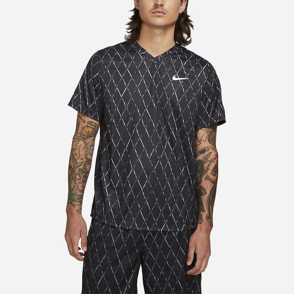 Nike Court Dri-Fit Printed Tee Padel- och tennis T-shirt herr