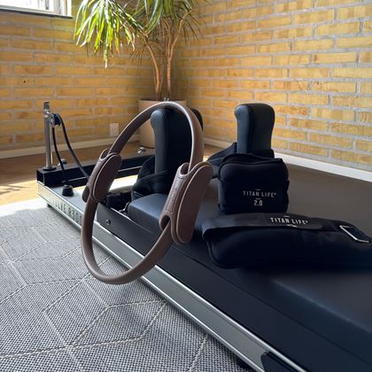 Titan LIFE Reformer Evolver R300, Pilates Reformer